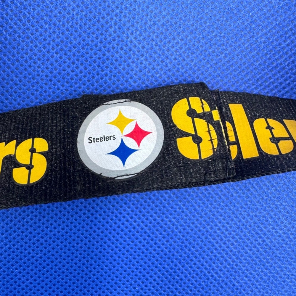 Pittsburgh Steelers NFL Lanyard Keychain ID Passes Holder Football Fan AFC Sport